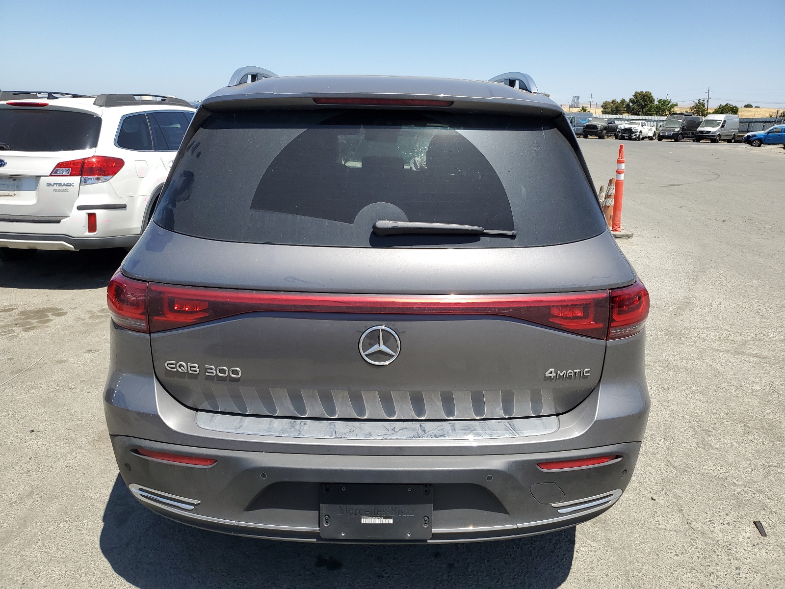 W1N9M0KB4PN060749 2023 Mercedes-Benz Eqb 300 4Matic