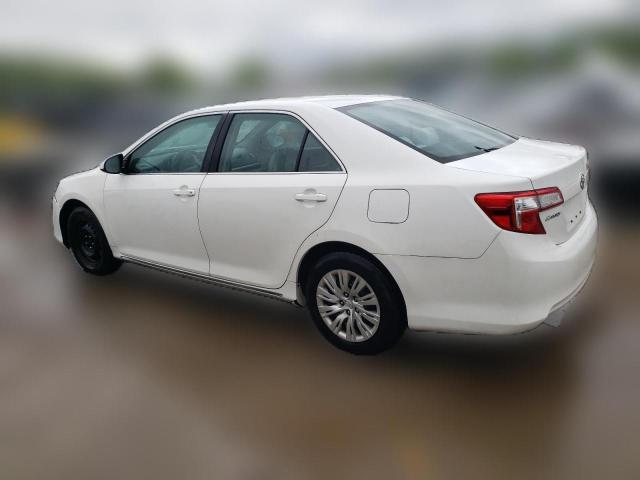  TOYOTA CAMRY 2013 Білий