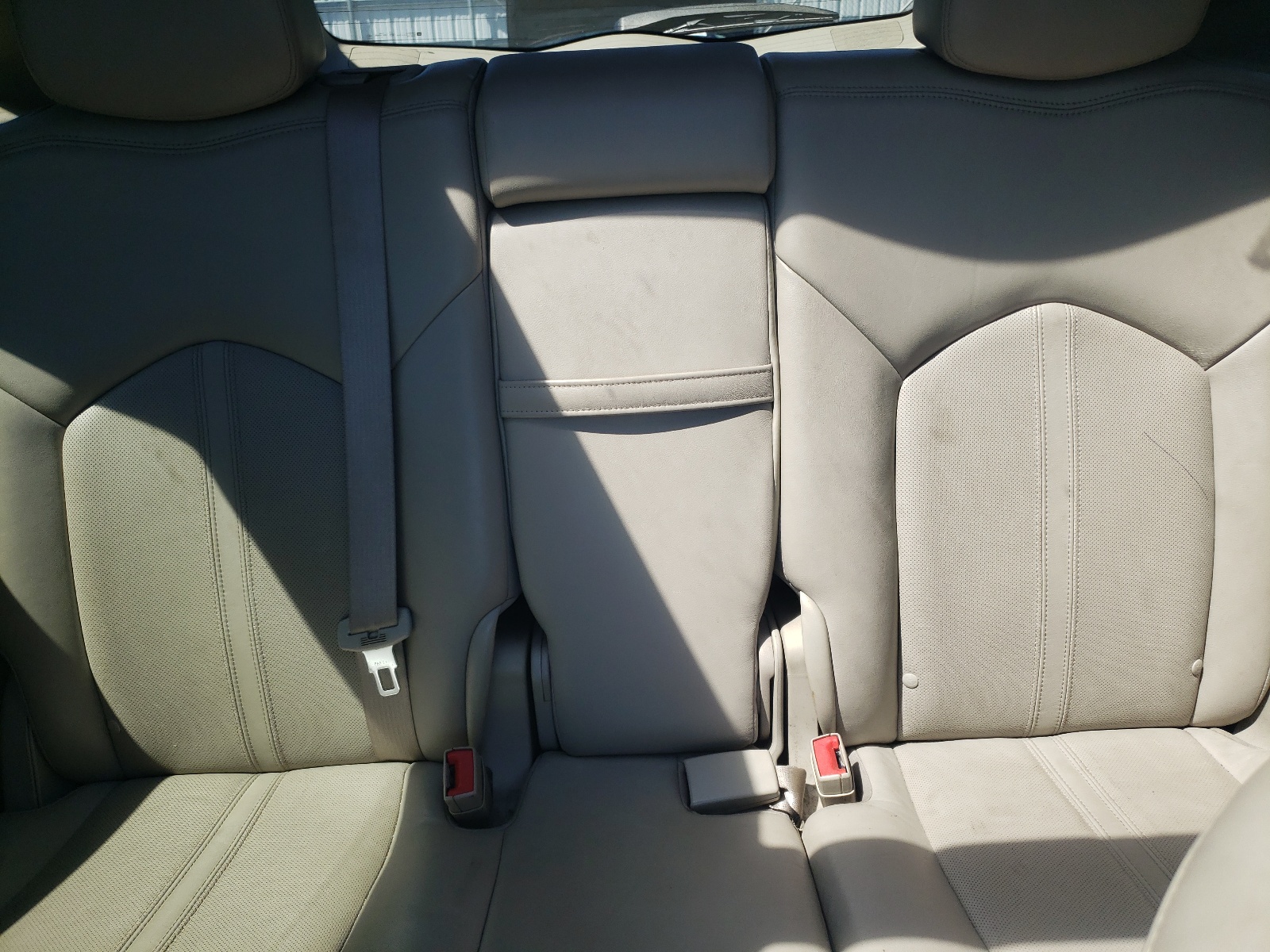 3GYFNHE32DS569132 2013 Cadillac Srx Performance Collection