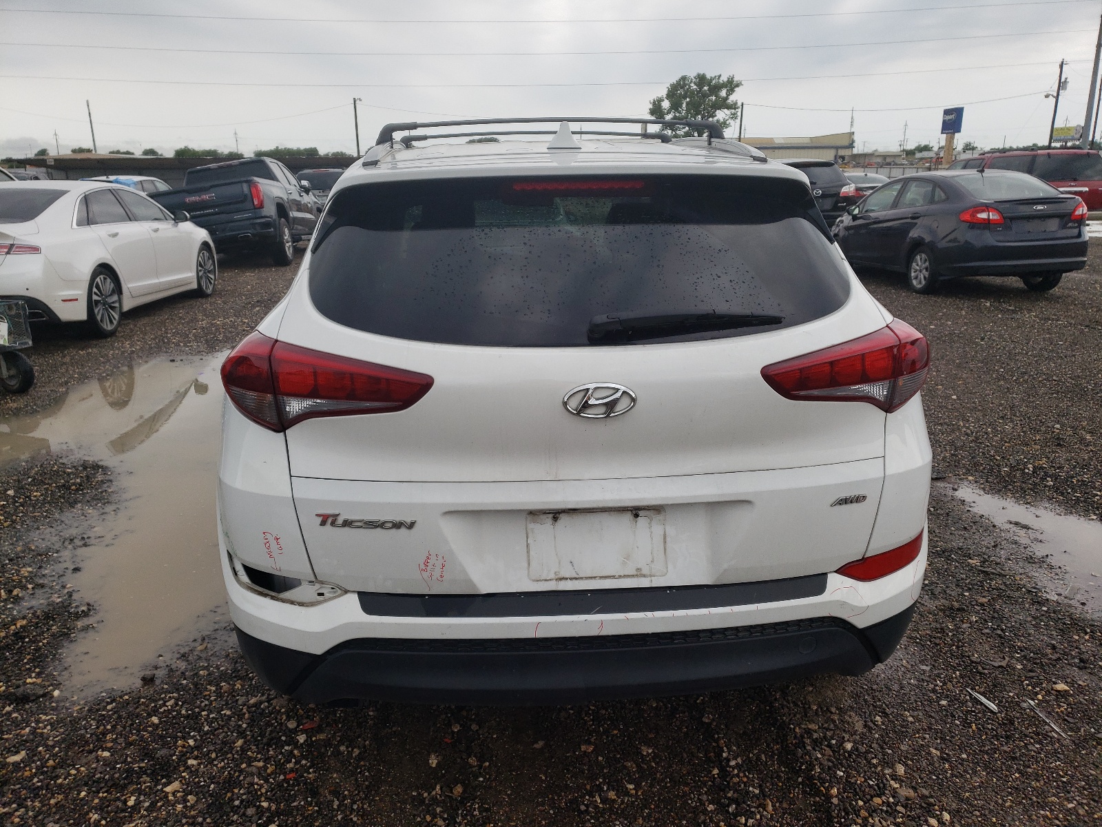 KM8J3CA44JU773235 2018 Hyundai Tucson Sel