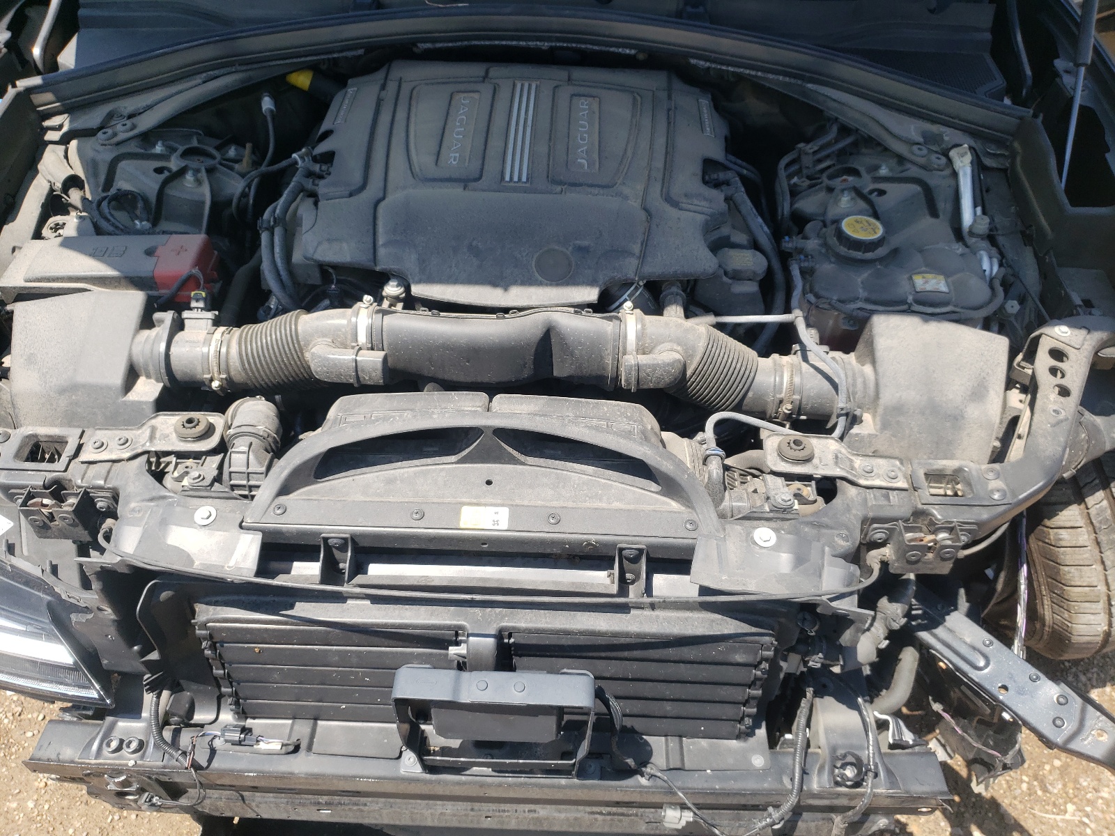 SADCL2EV0JA271287 2018 Jaguar F-Pace R - Sport