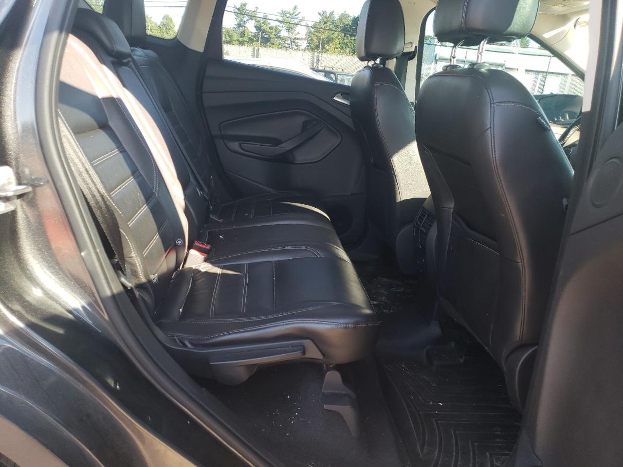 2017 Ford Escape Titanium VIN: 1FMCU9J9XHUA86887 Lot: 60154314