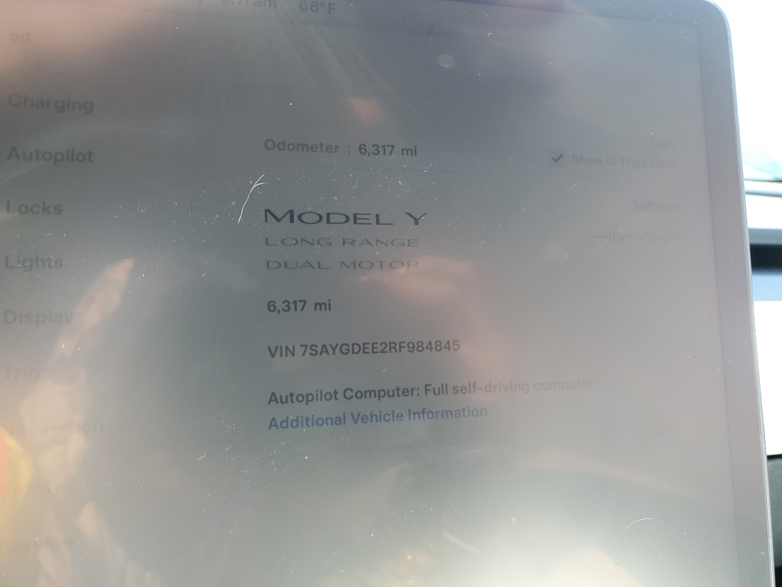 7SAYGDEE2RF984845 2024 Tesla Model Y