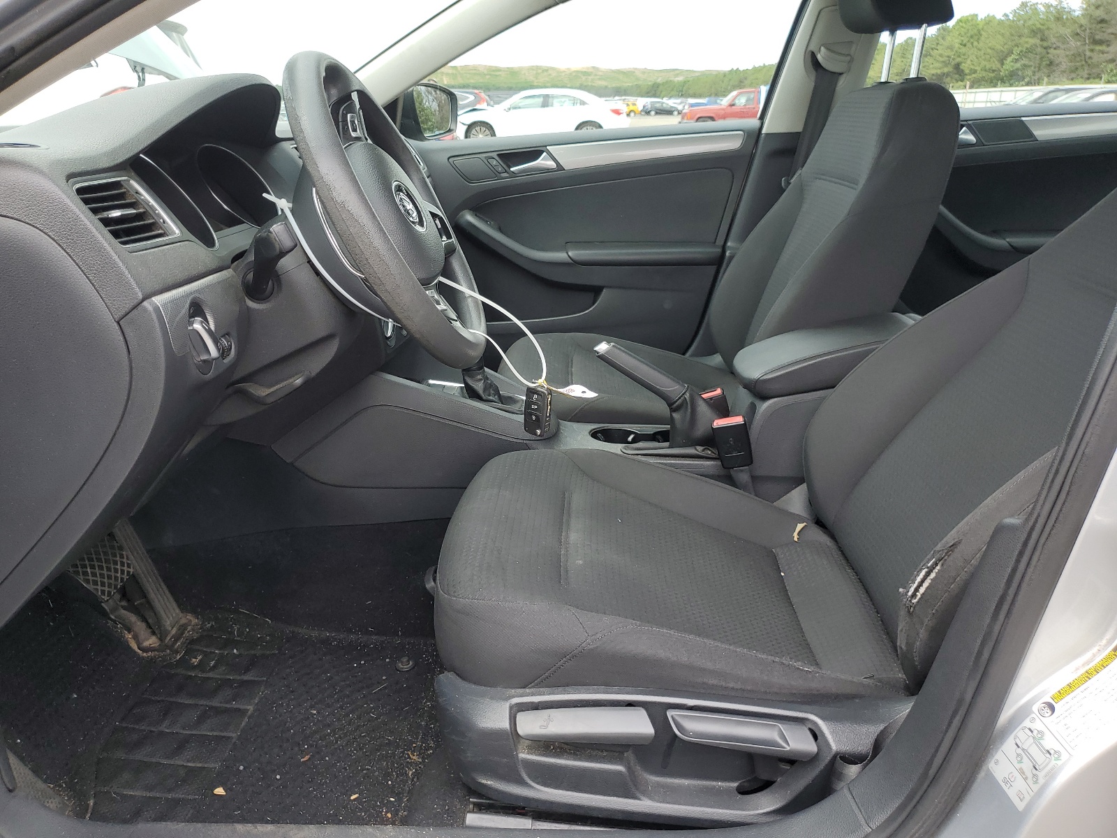 3VWD67AJ4GM284642 2016 Volkswagen Jetta Se