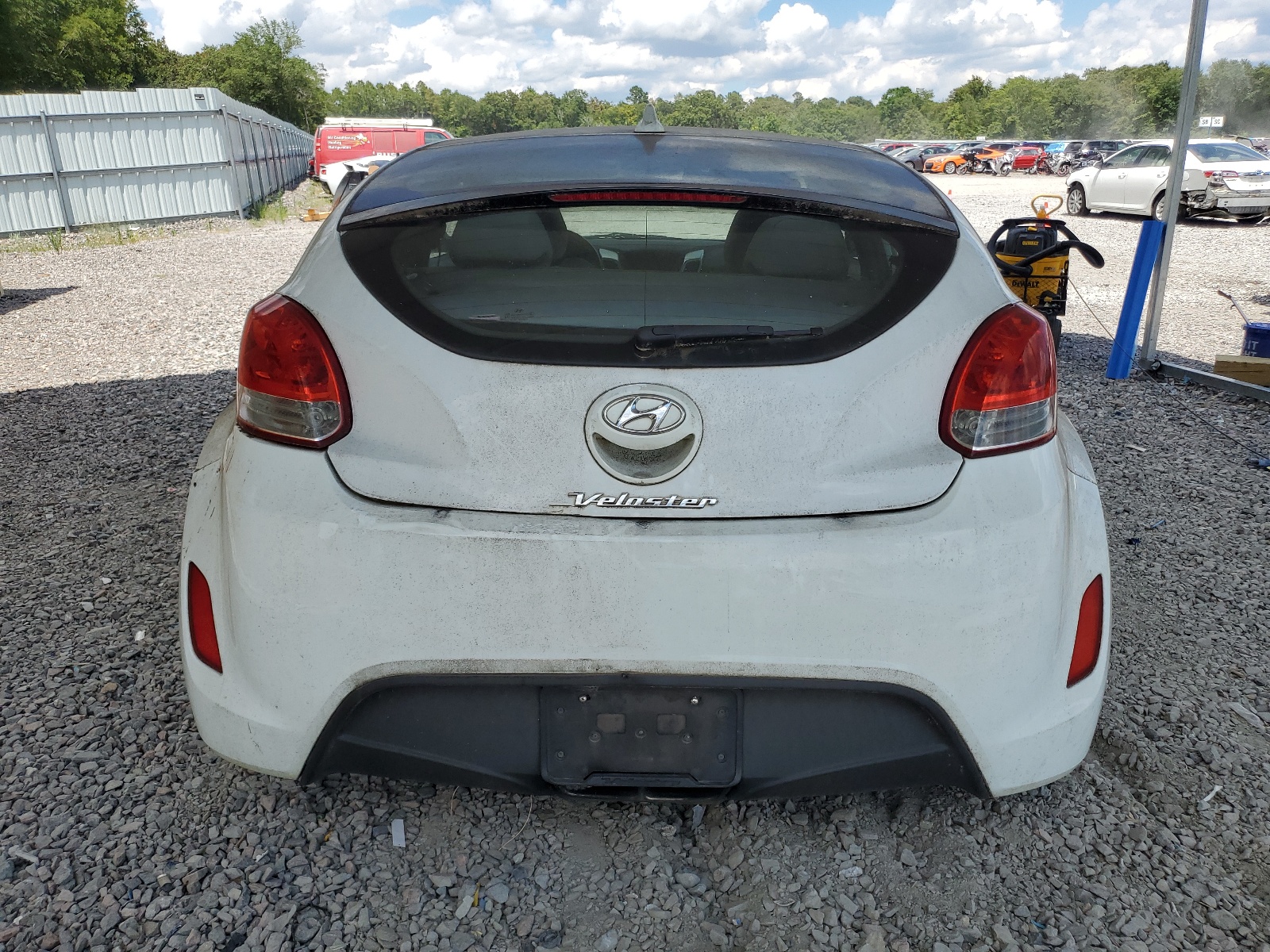 2012 Hyundai Veloster vin: KMHTC6ADXCU029734