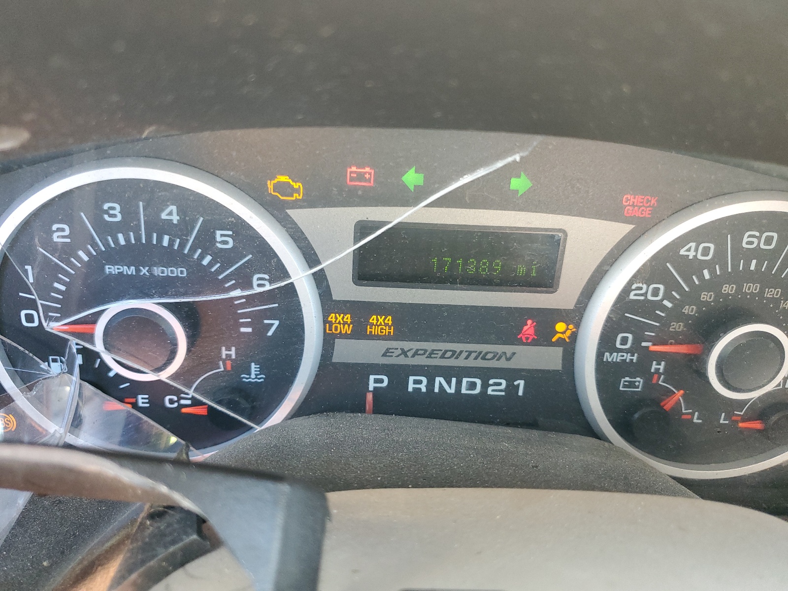 1FMFU18515LA67809 2005 Ford Expedition Eddie Bauer