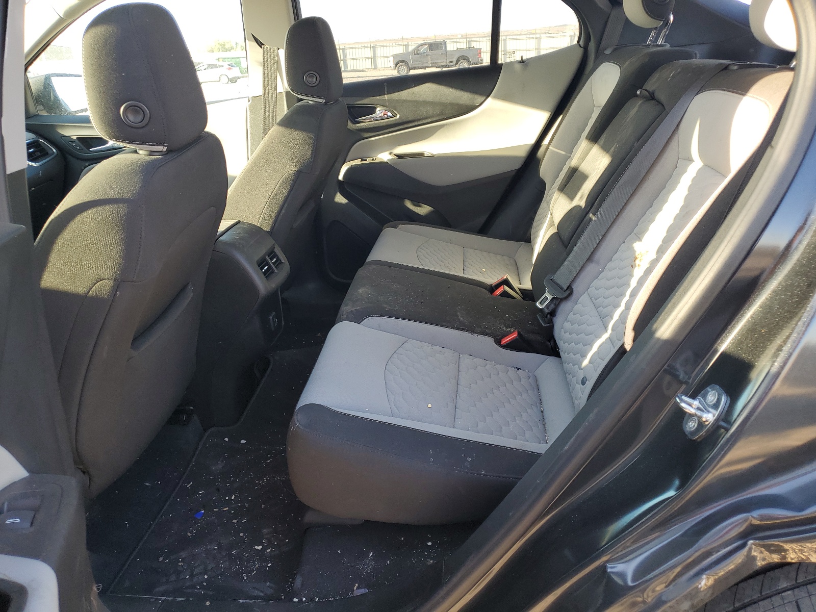 2GNAXHEV6L6268363 2020 Chevrolet Equinox Ls