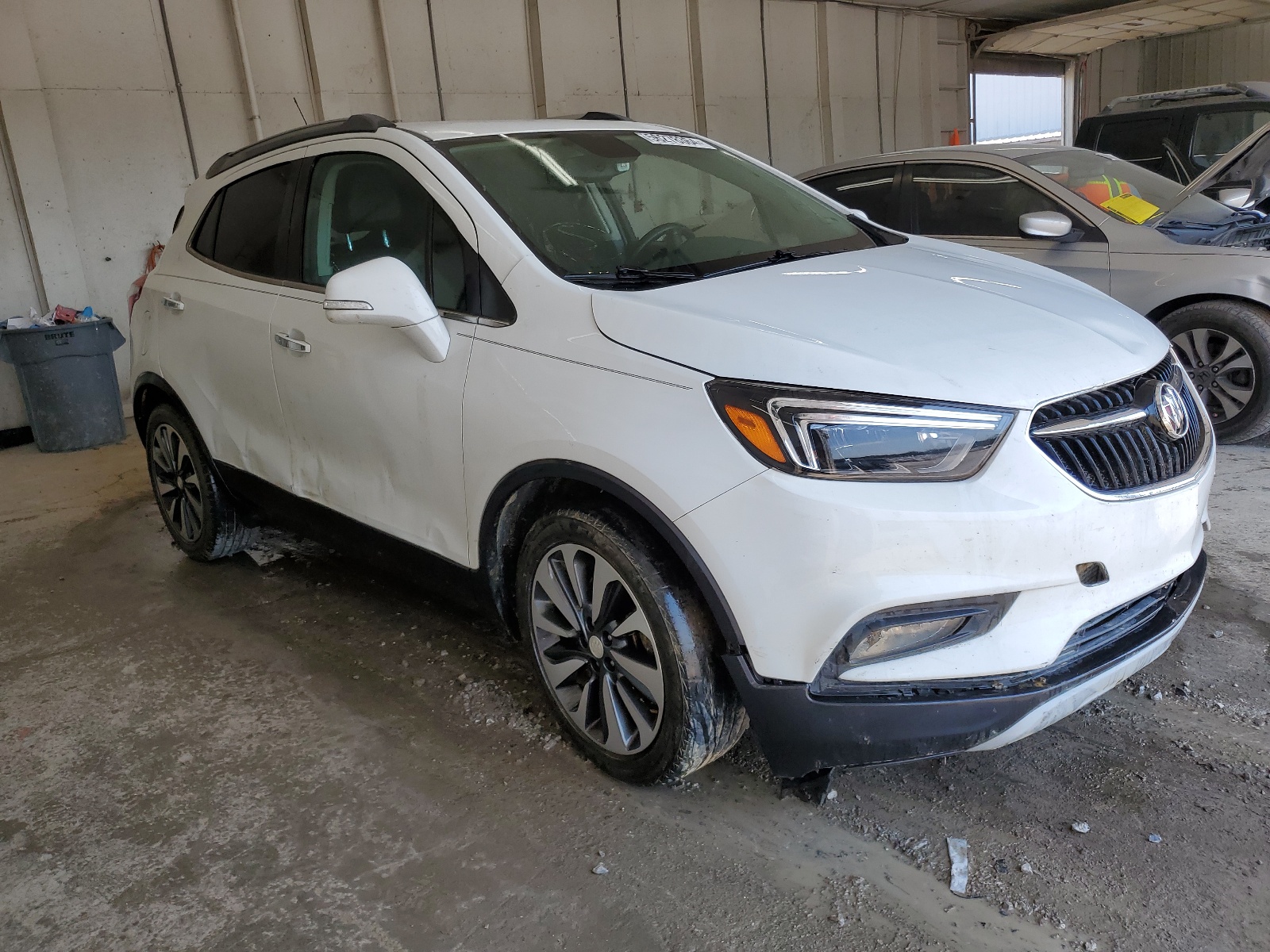 2019 Buick Encore Essence vin: KL4CJCSM6KB831774