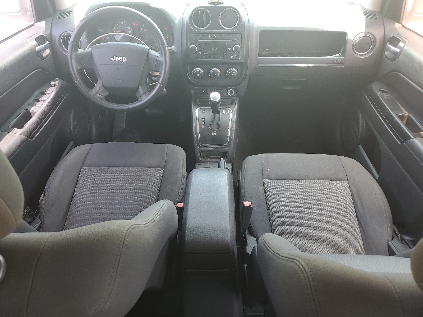 1J4NT4FA2AD575810 2010 Jeep Compass Sport