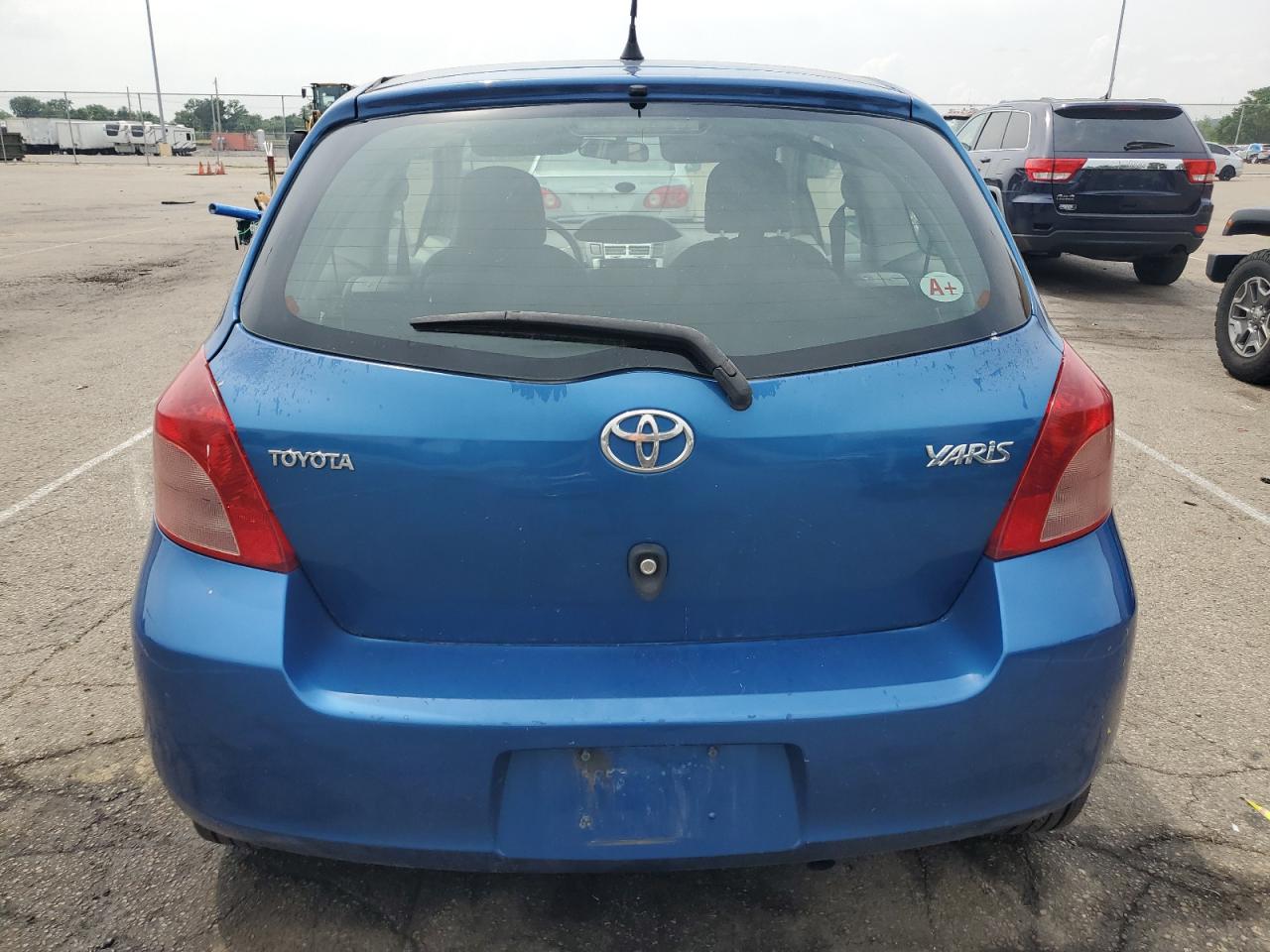 JTDJT923685197214 2008 Toyota Yaris