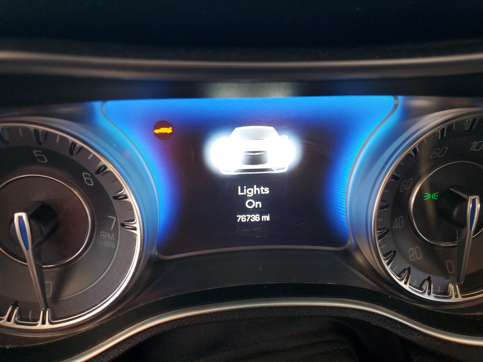 2C3CCAAGXKH610142 2019 Chrysler 300 Touring