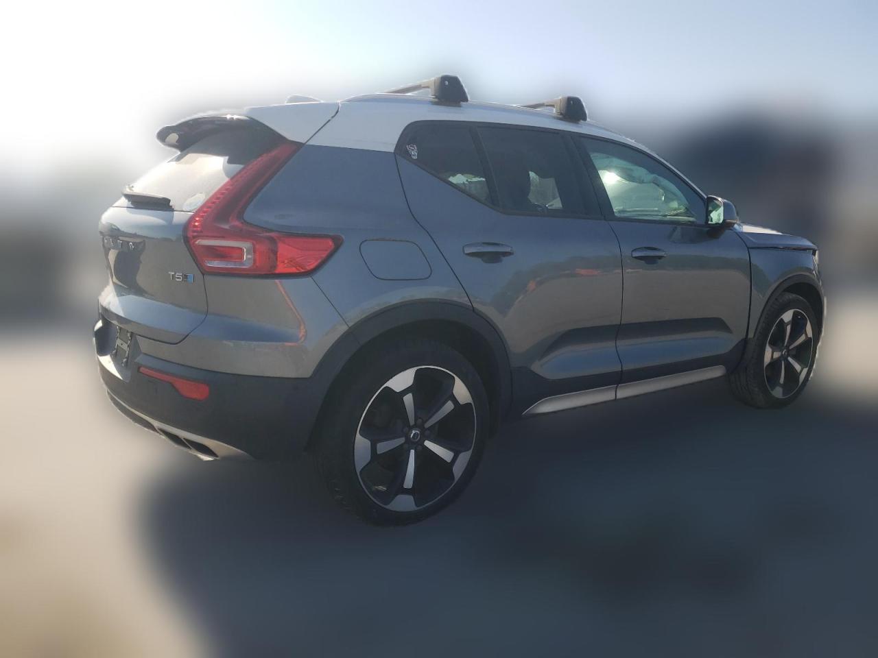 2019 Volvo Xc40 T5 Momentum VIN: YV4162UKXK2095407 Lot: 48978574