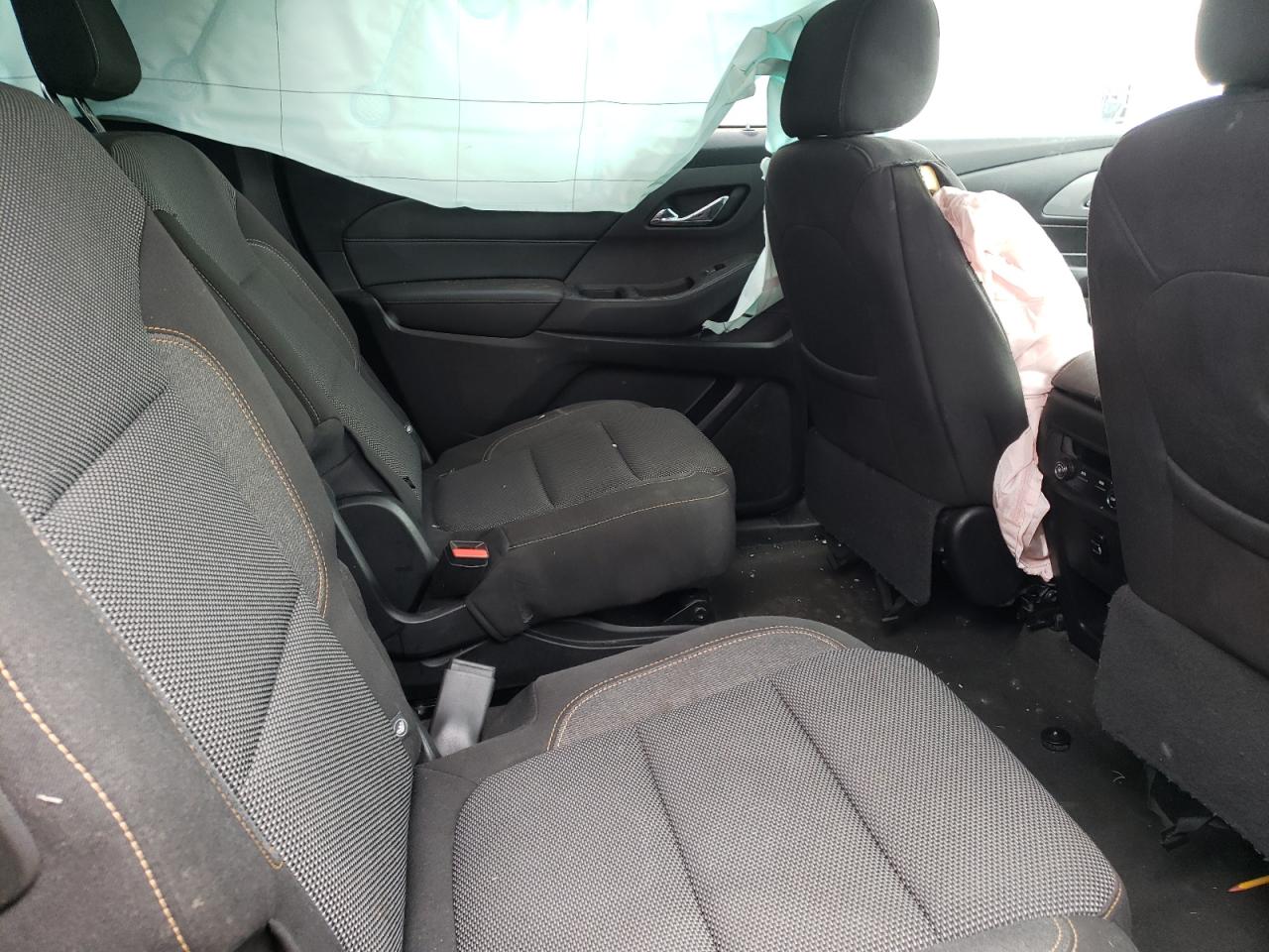 2018 Chevrolet Traverse Lt VIN: 1GNERGKW3JJ103633 Lot: 57151644