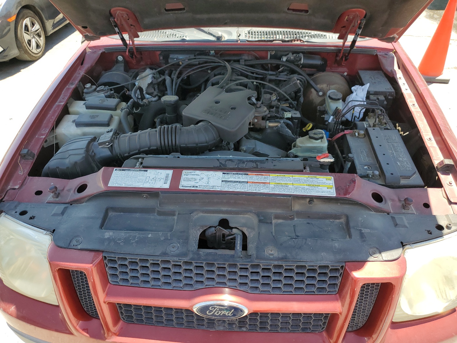 1FMZU67E81UB38584 2001 Ford Explorer Sport Trac