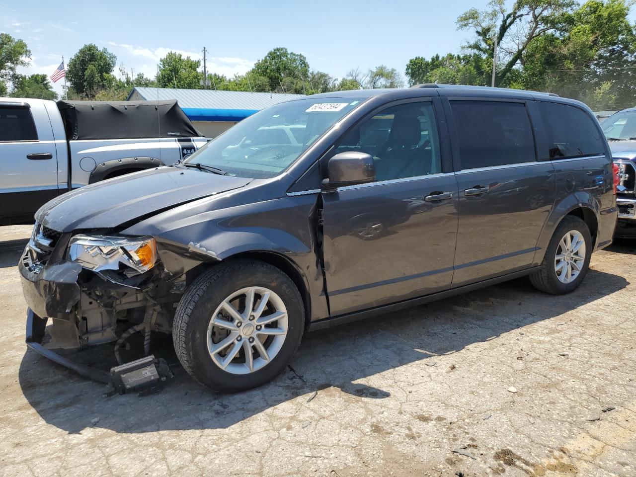 2C4RDGCG9JR342390 2018 Dodge Grand Caravan Sxt