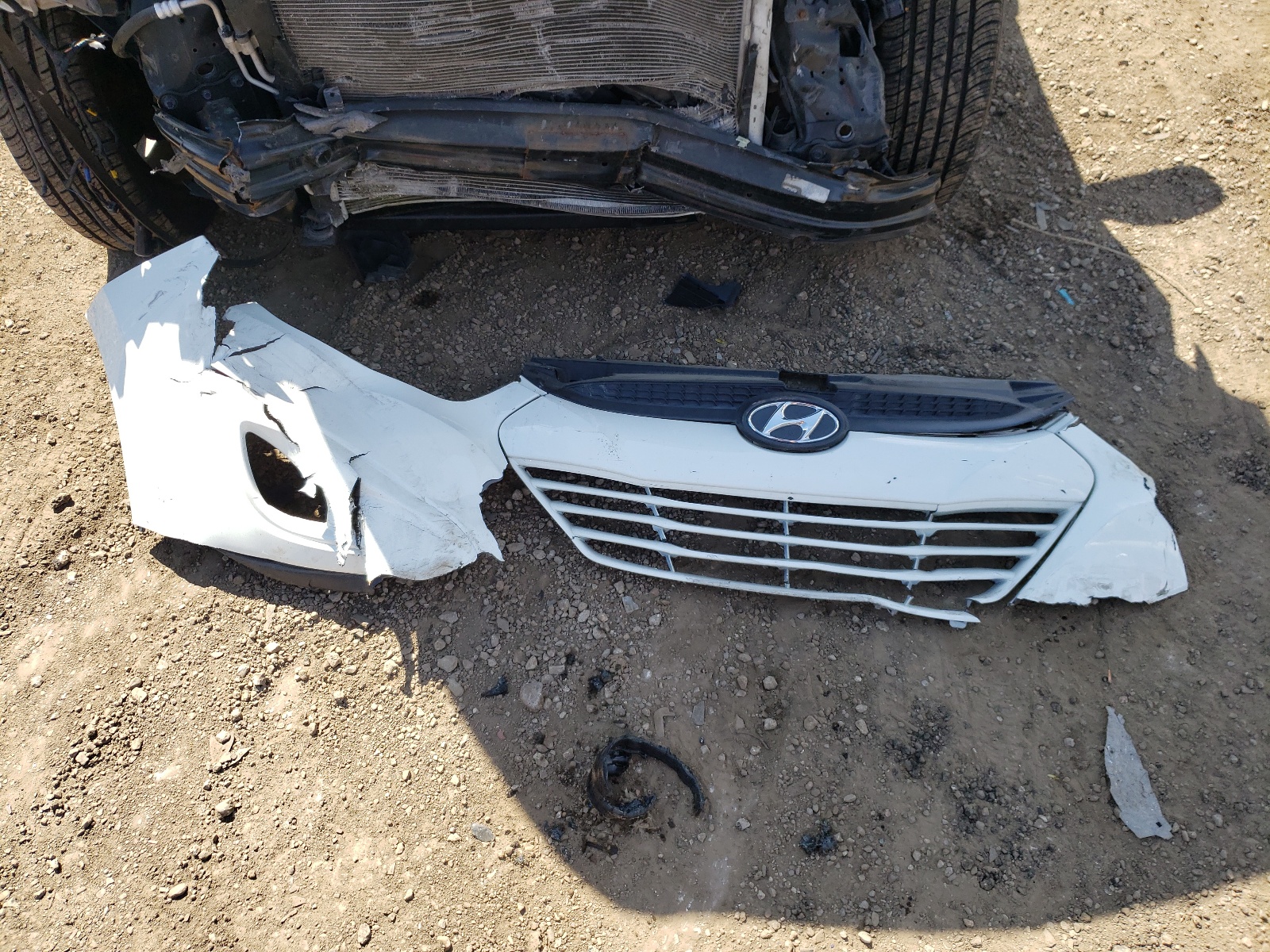 KM8JU3AC2DU557098 2013 Hyundai Tucson Gls