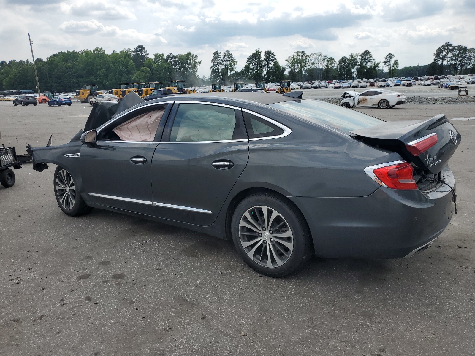 1G4ZP5SS7HU173142 2017 Buick Lacrosse Essence