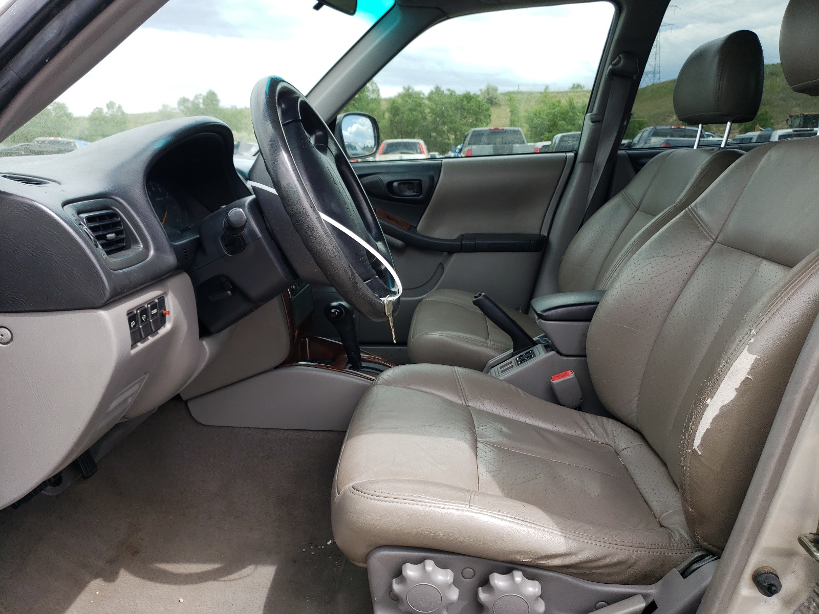 JF1SF6550YH726636 2000 Subaru Forester S