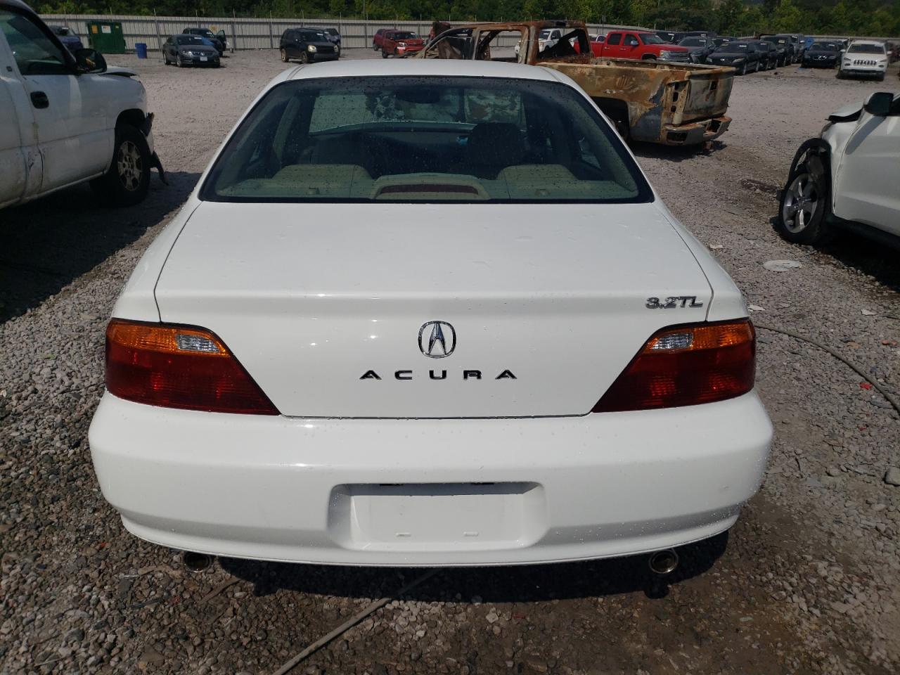 2000 Acura 3.2Tl VIN: 19UUA5666YA031428 Lot: 61071924