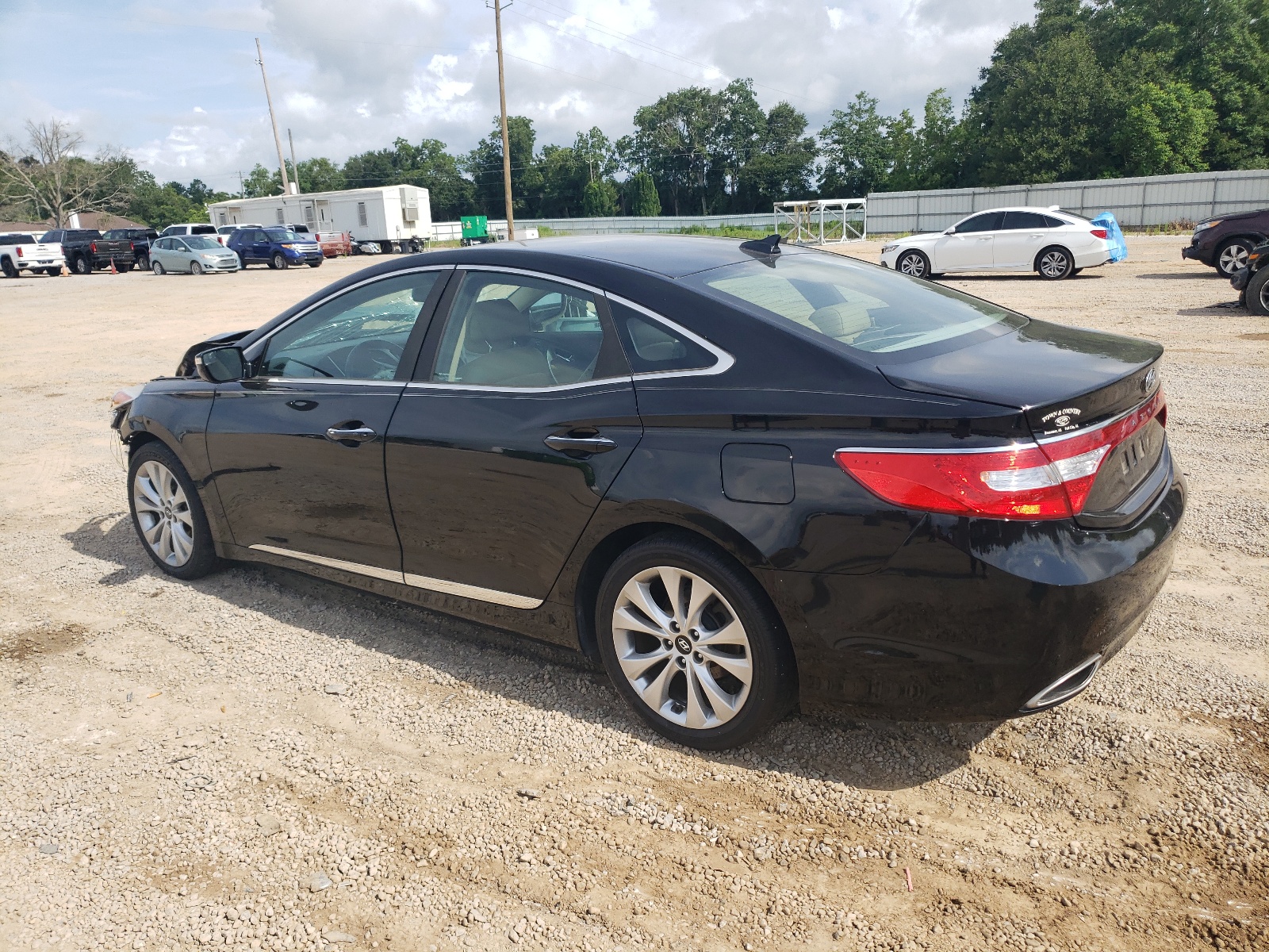 KMHFH4JG7EA385737 2014 Hyundai Azera Gls