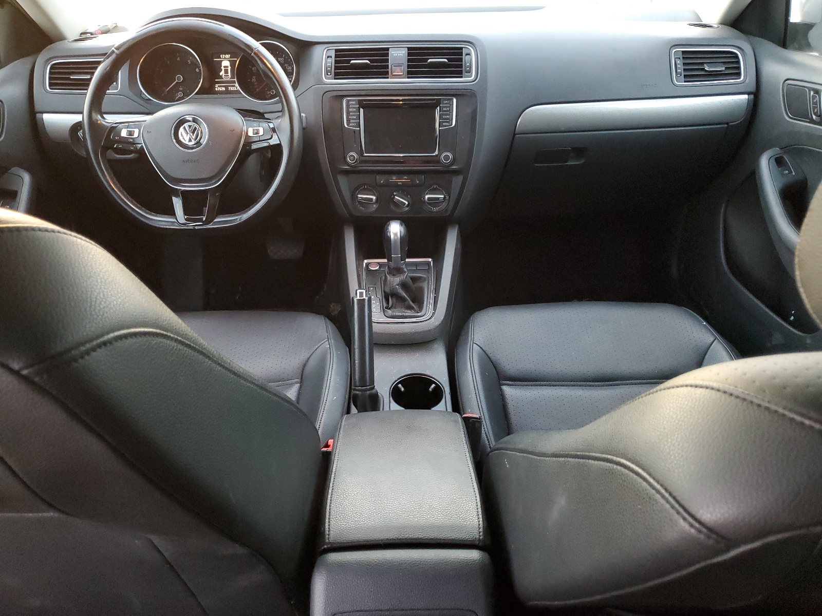 3VWDB7AJ1HM236609 2017 Volkswagen Jetta Se