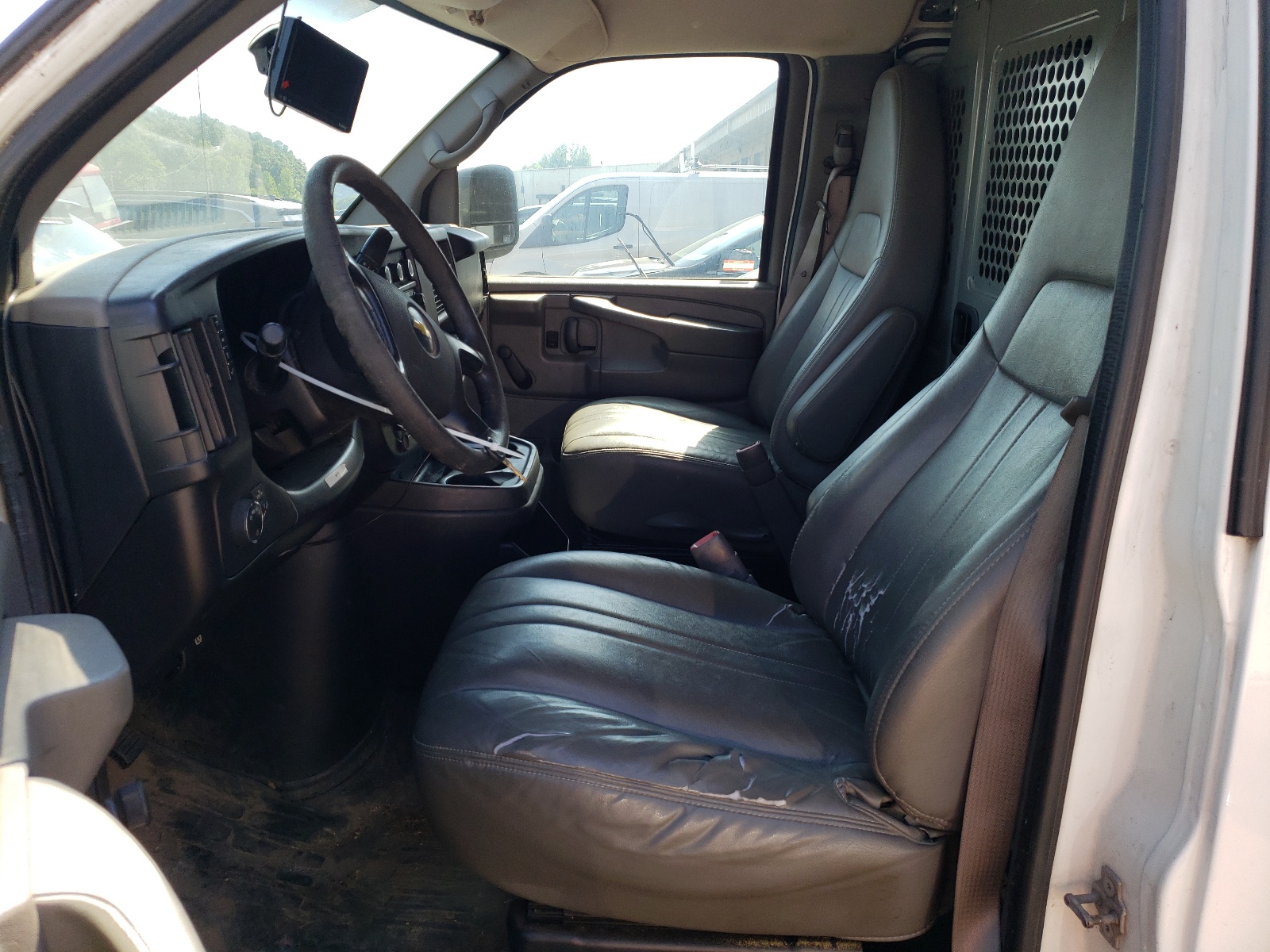 1GCWGFBA3D1103668 2013 Chevrolet Express G2500