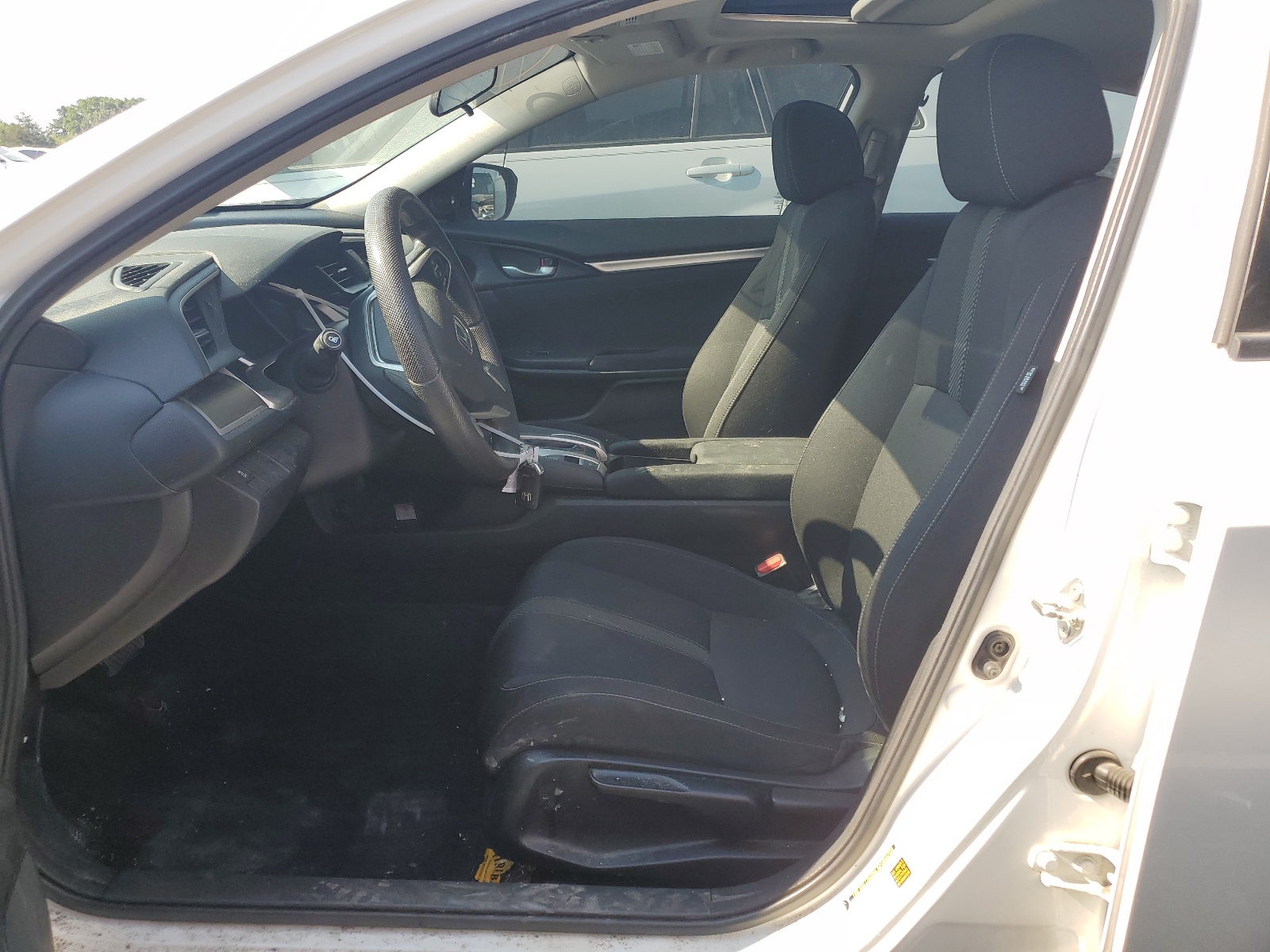 19XFC2F79JE025540 2018 Honda Civic Ex