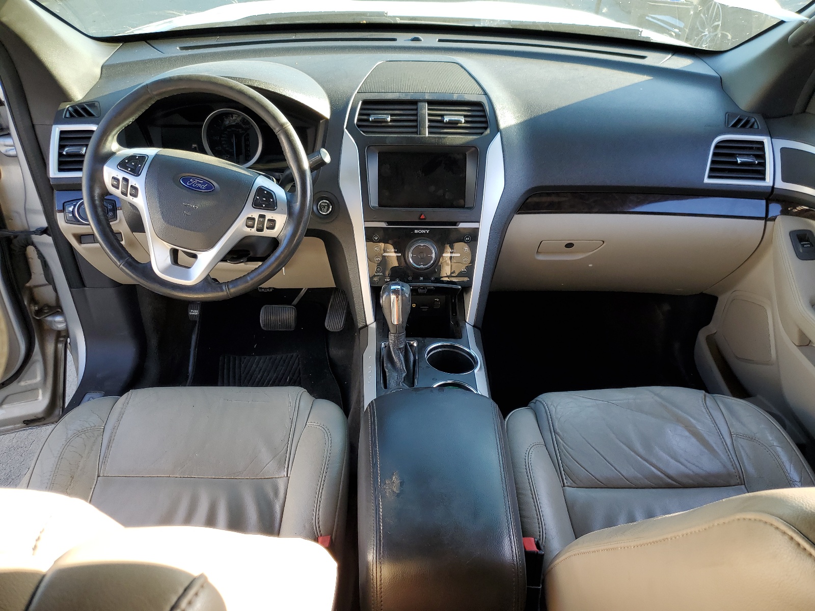 1FMHK8F8XCGA56687 2012 Ford Explorer Limited