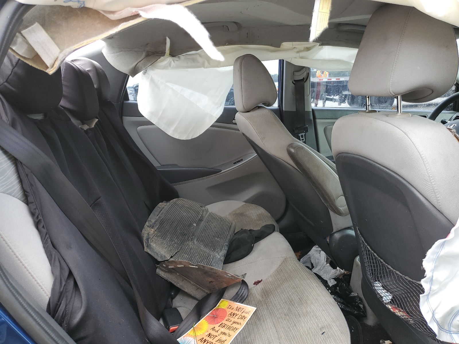 KMHCT4AE2FU917928 2015 Hyundai Accent Gls