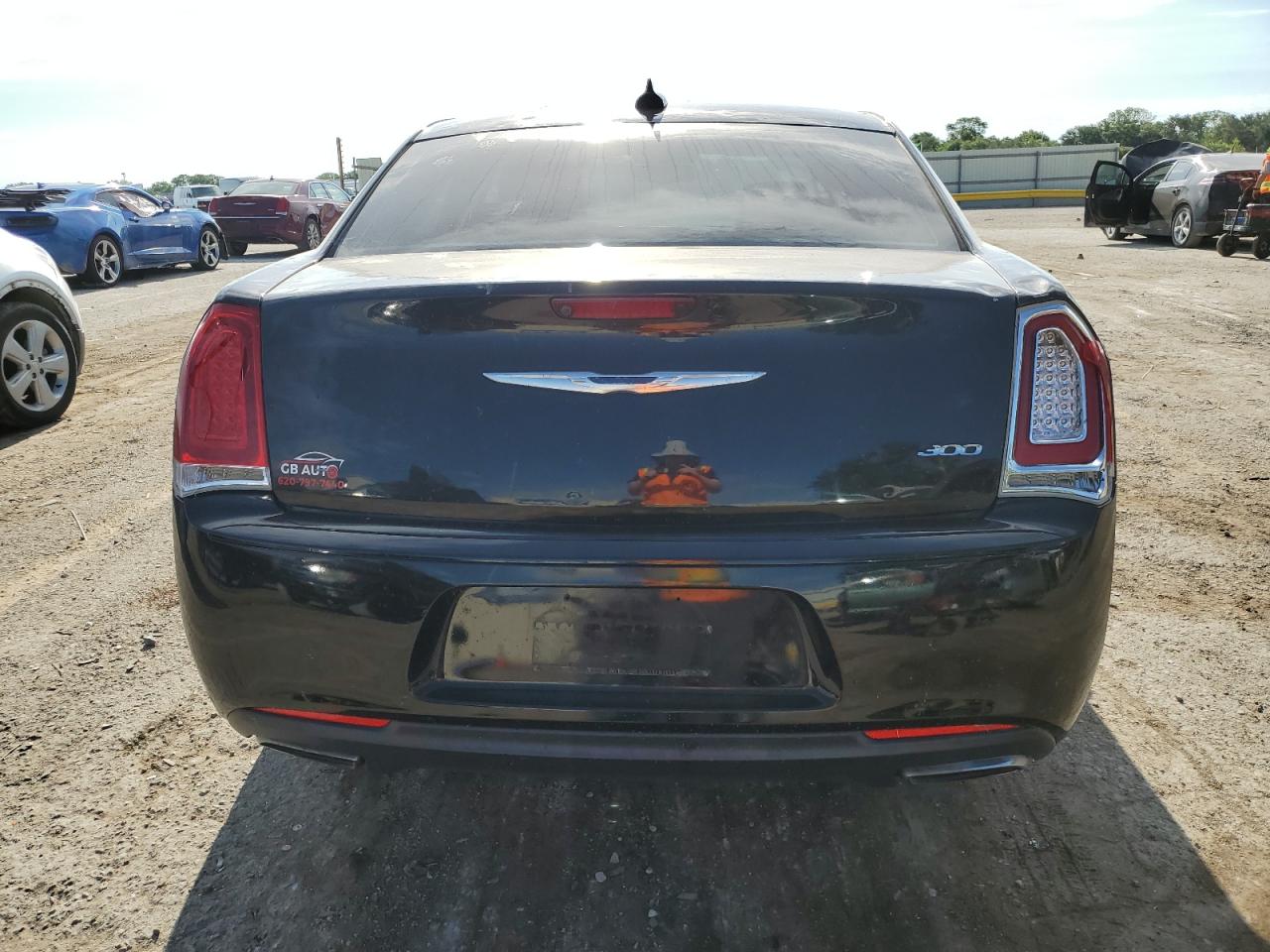 2C3CCAAG3GH260733 2016 Chrysler 300 Limited