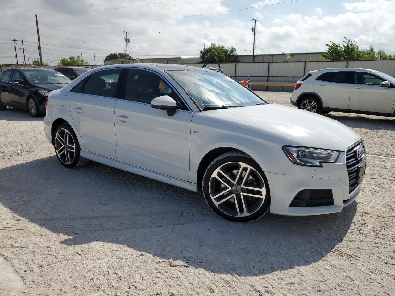 2018 Audi A3 Premium Plus VIN: WAUGUGFF6J1015585 Lot: 59700194