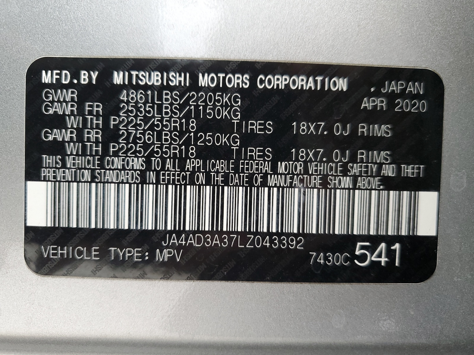 JA4AD3A37LZ043392 2020 Mitsubishi Outlander Se