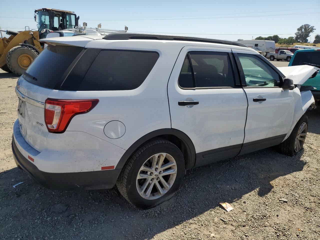 VIN 1FM5K8B81GGA29490 2016 FORD EXPLORER no.3