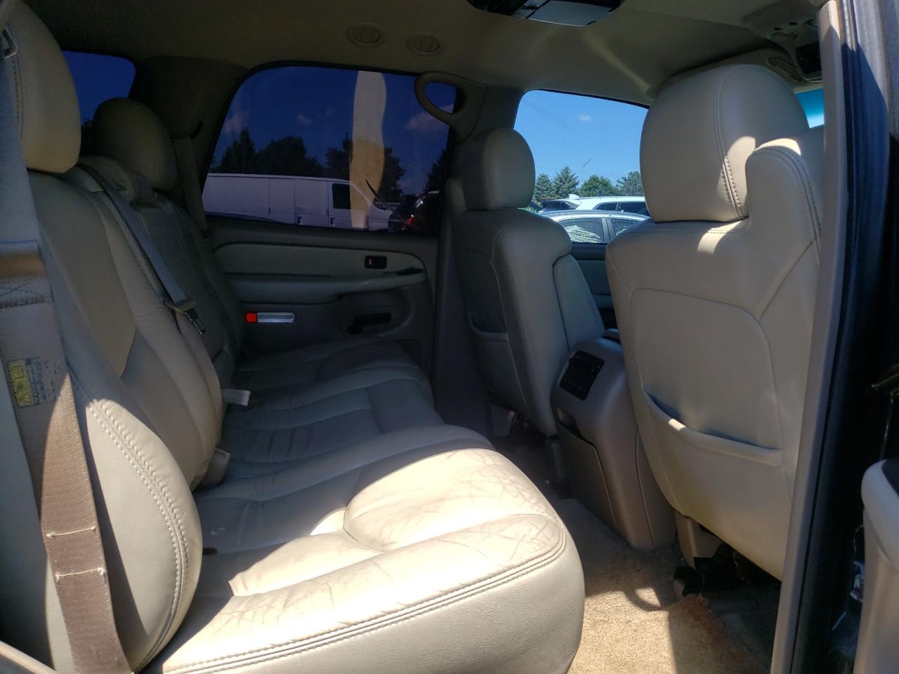 2003 Chevrolet Tahoe K1500 VIN: 1GNEK13Z93R315354 Lot: 60731334