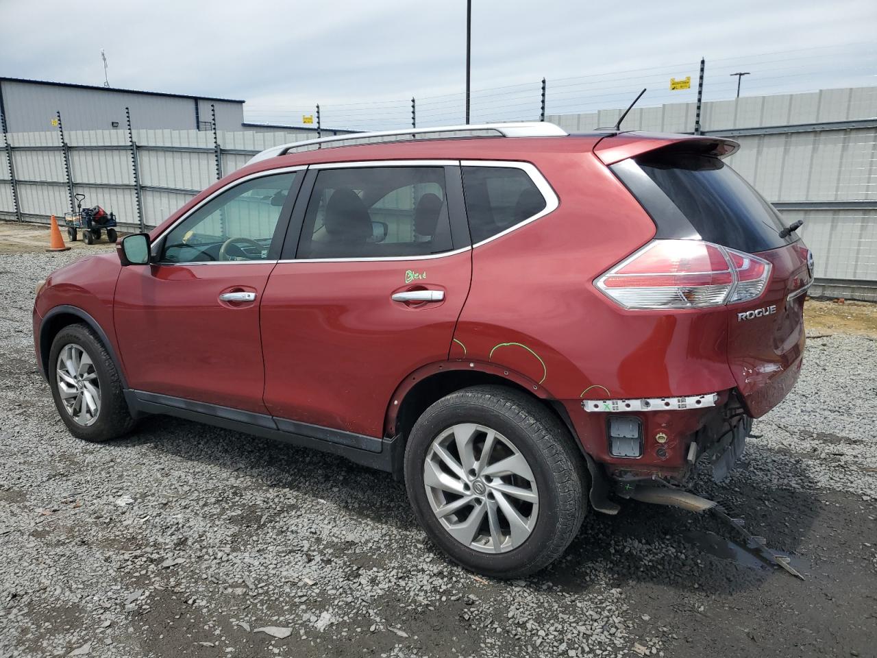 VIN 5N1AT2MT5FC851404 2015 NISSAN ROGUE no.2