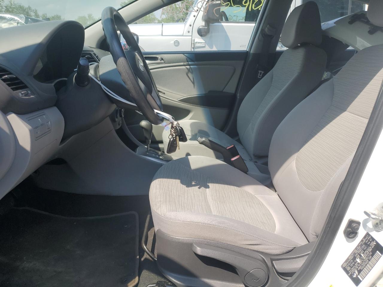 2015 Hyundai Accent Gls VIN: KMHCT4AE7FU817100 Lot: 59029614