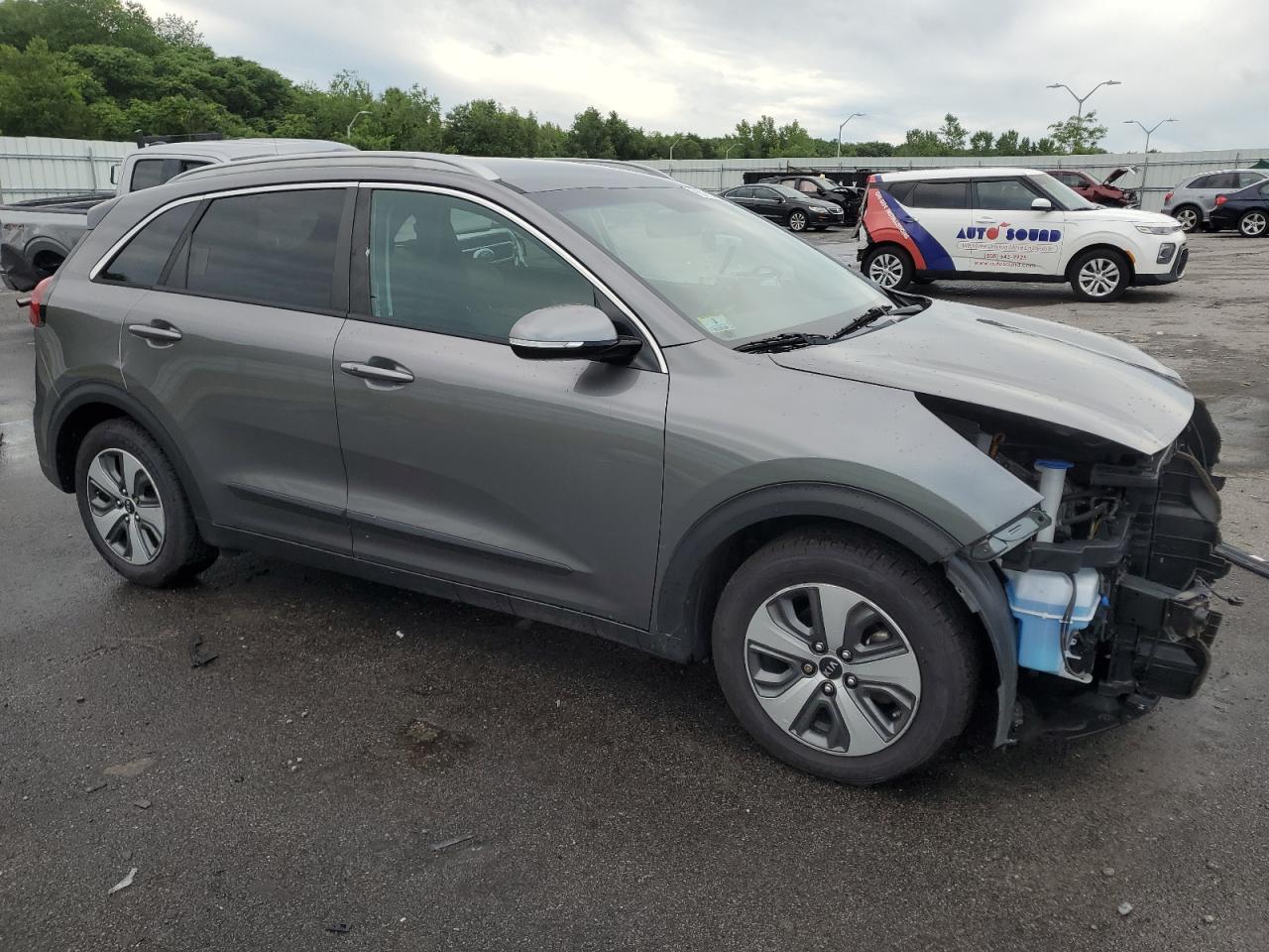 2017 Kia Niro Ex VIN: KNDCC3LC6H5096050 Lot: 60700474