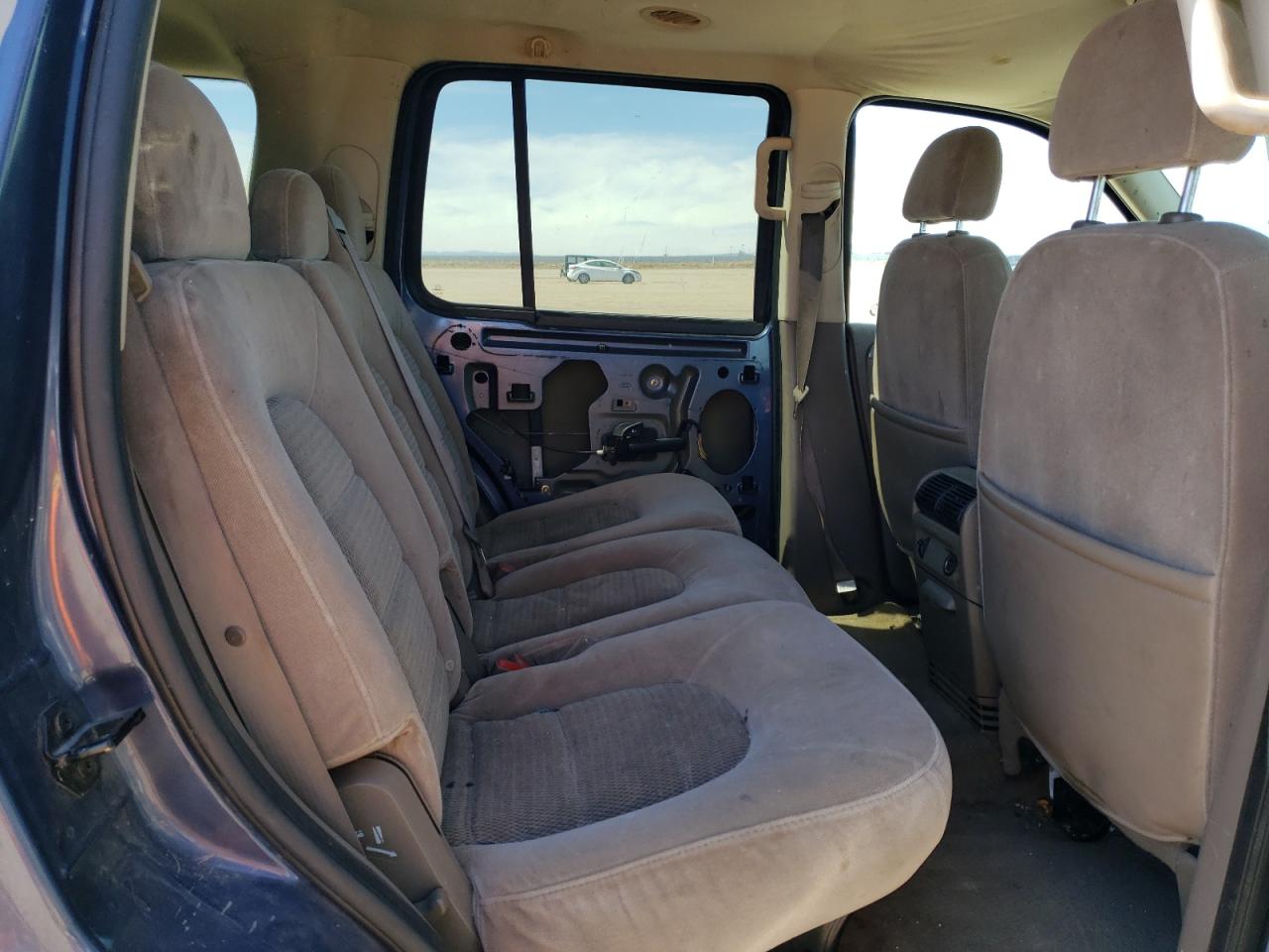 2004 Ford Explorer Xlt VIN: 1FMZU63EX4ZB16311 Lot: 47650594