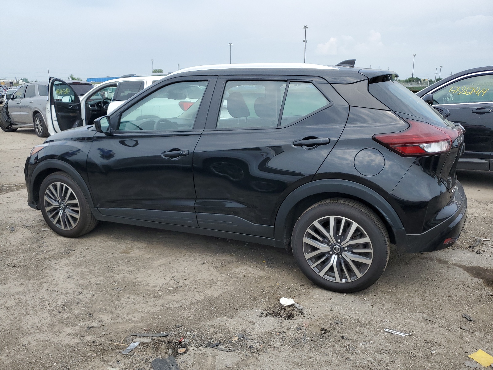 2021 Nissan Kicks Sv vin: 3N1CP5CVXML485496