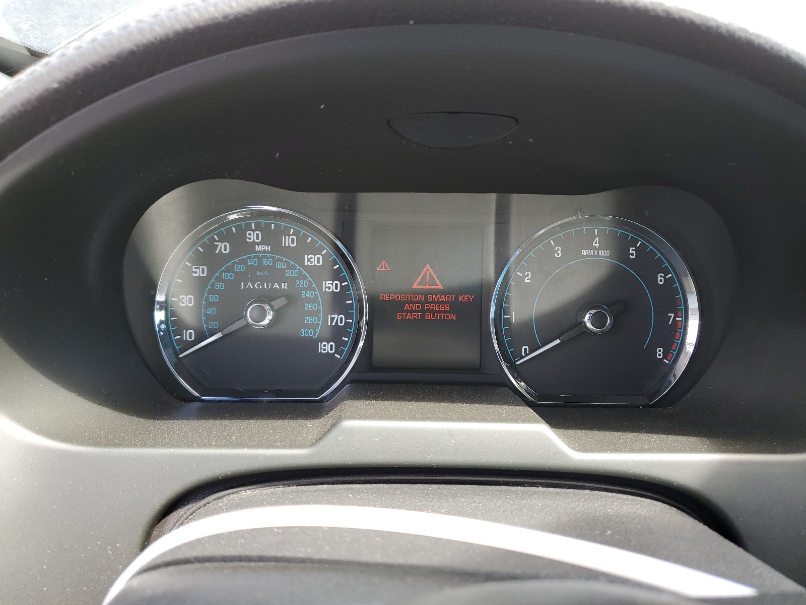 SAJWA0ES2DPS67141 2013 Jaguar Xf