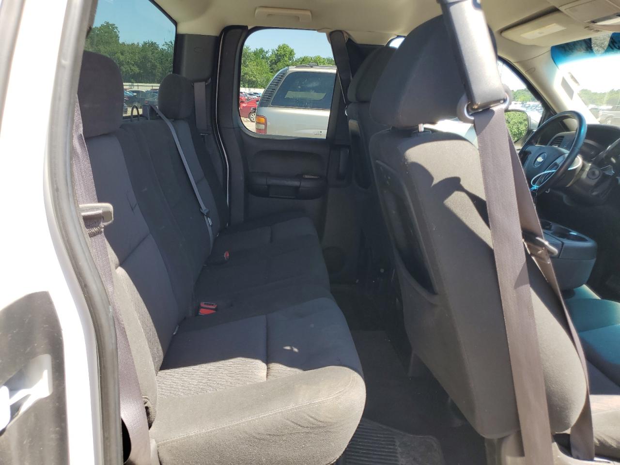 2011 Chevrolet Silverado C1500 Lt VIN: 1GCRCSE03BZ423317 Lot: 57494354