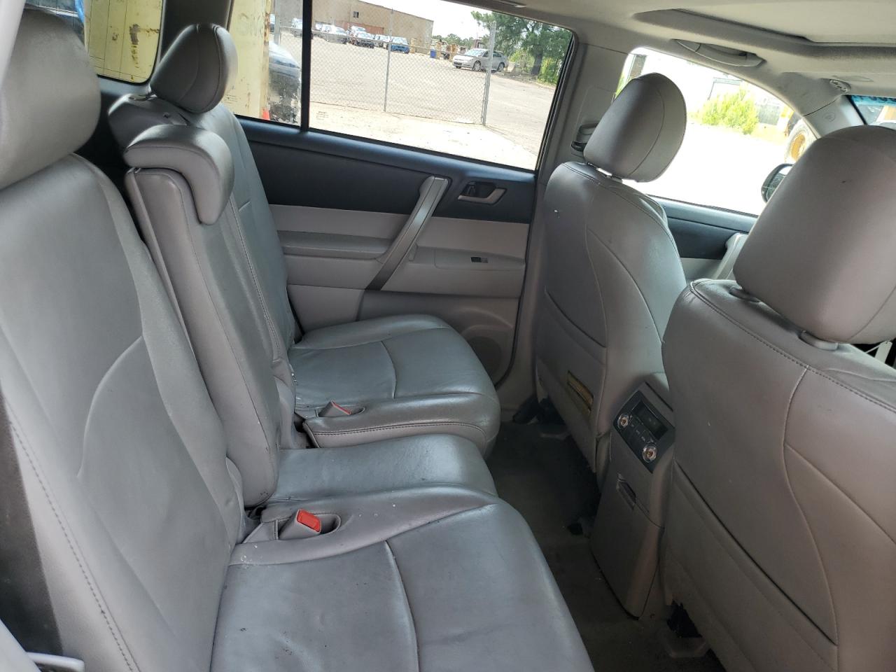 2010 Toyota Highlander Se VIN: 5TDJK3EHXAS026960 Lot: 59308864