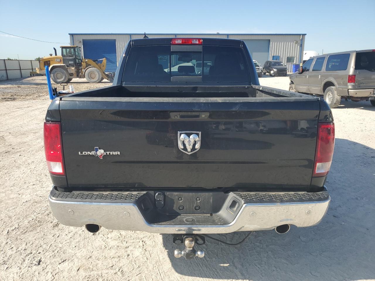 1C6RR6LT9FS769896 2015 Ram 1500 Slt