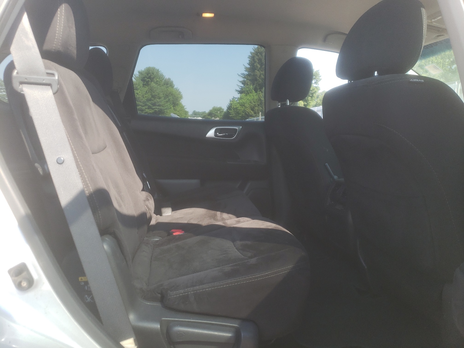 2014 Nissan Pathfinder S vin: 5N1AR2MM5EC663648