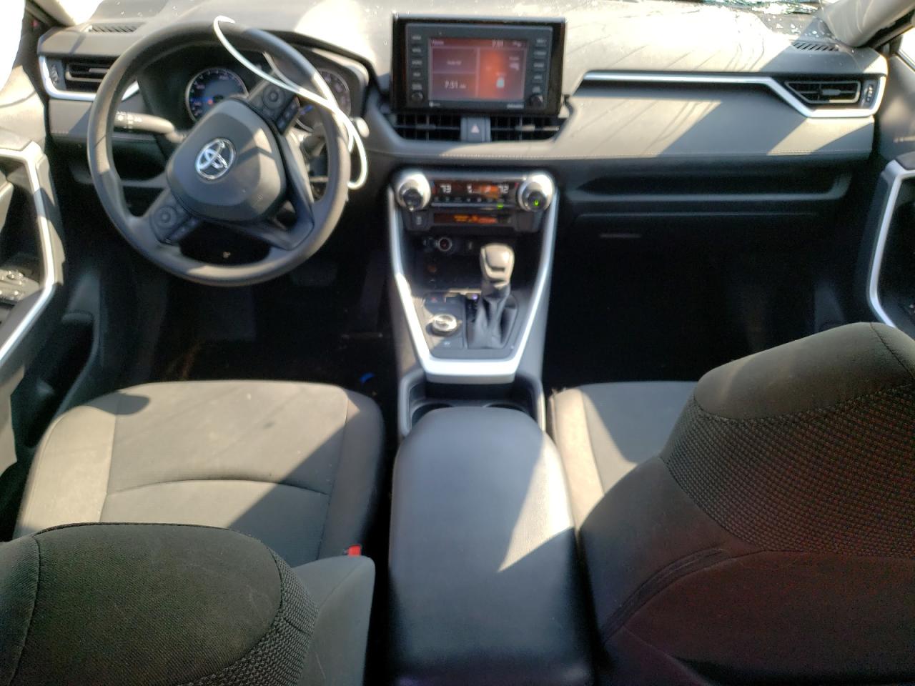 2021 Toyota Rav4 Le VIN: 4T3LWRFV4MU026170 Lot: 57020054