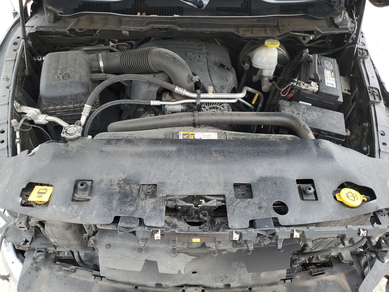 1C6RR6LT8KS525926 2019 Ram 1500 Classic Slt