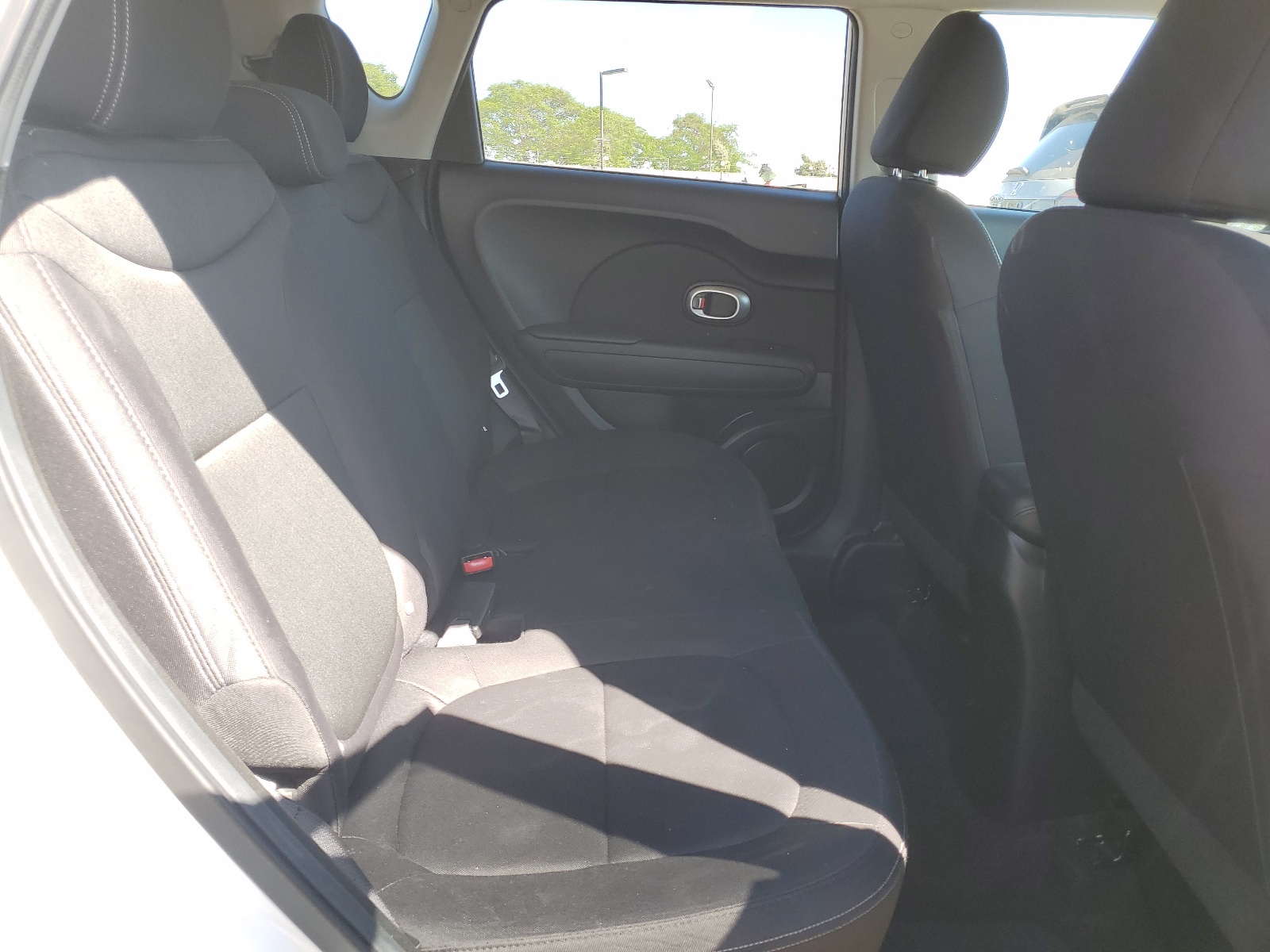 KNDJN2A23G7243370 2016 Kia Soul