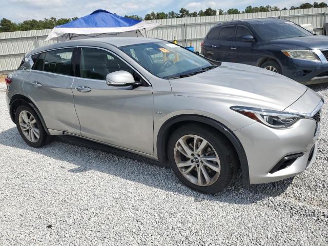  INFINITI QX30 2019 Srebrny