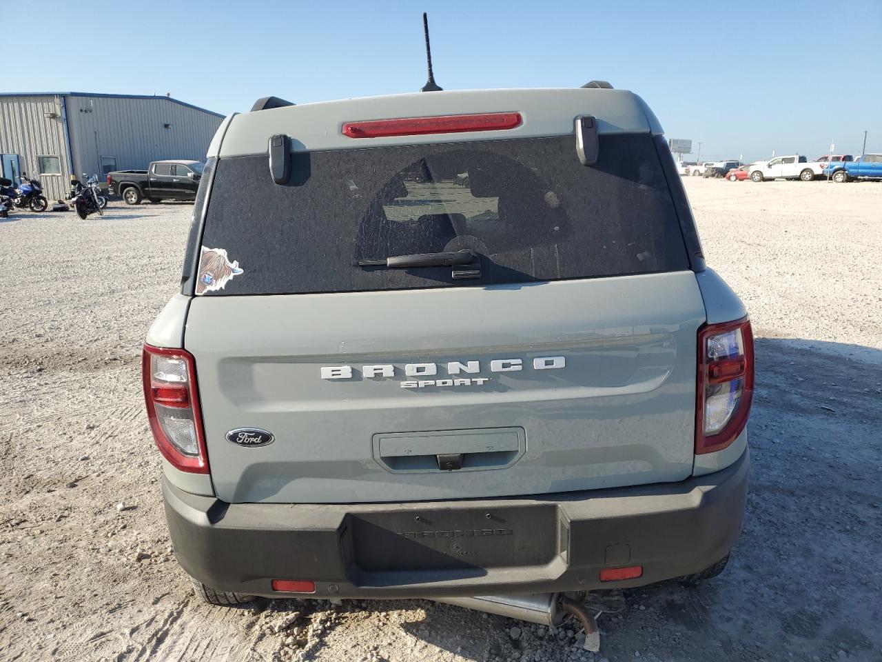2022 Ford Bronco - Image 6