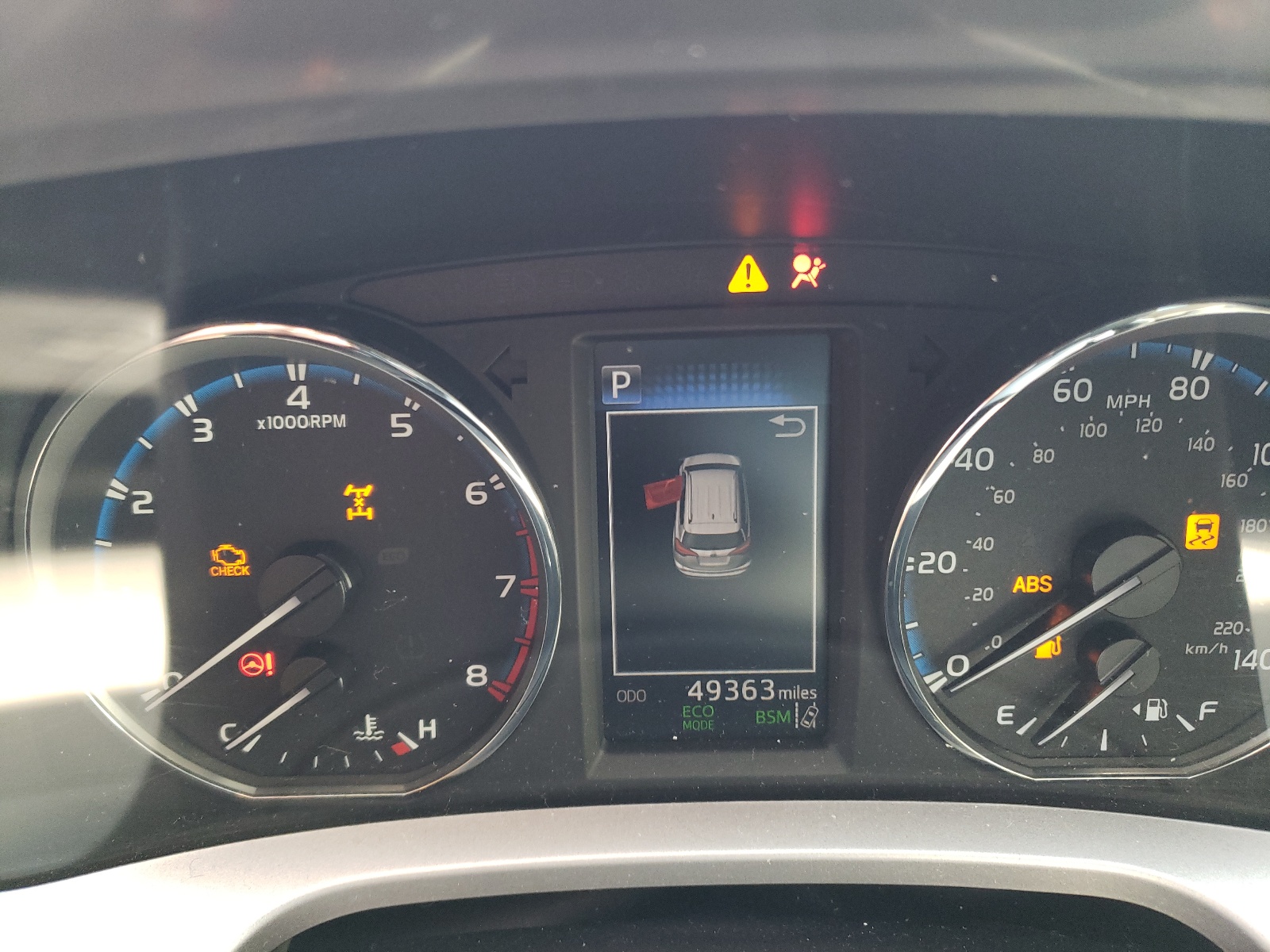 JTMDFREV6JJ199995 2018 Toyota Rav4 Limited